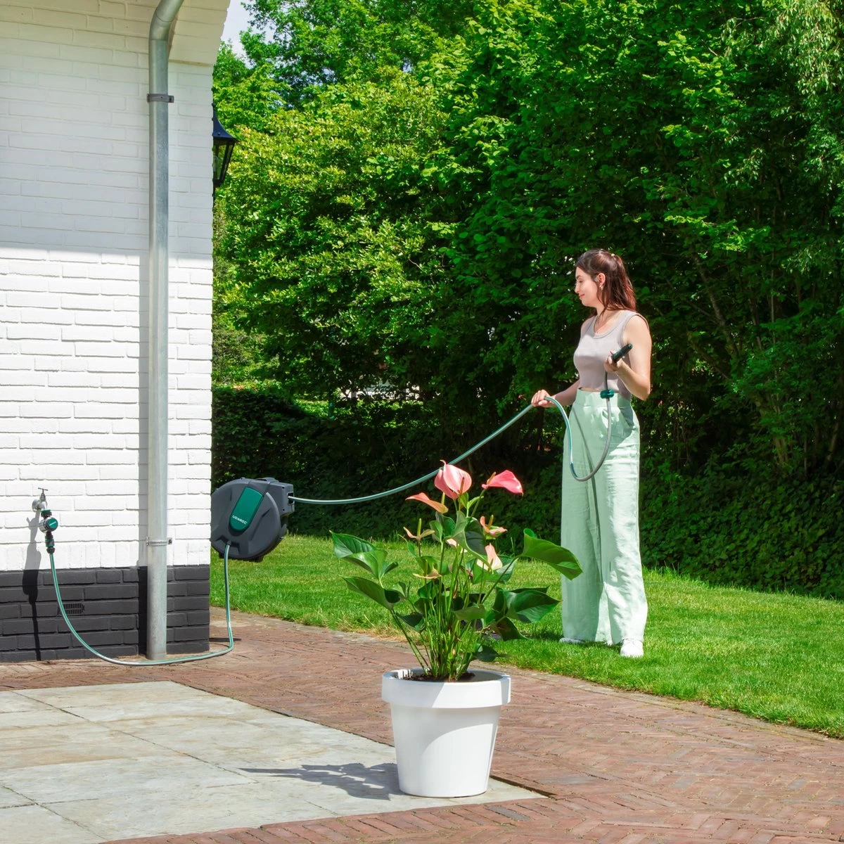 VONROC Automatische Slanghaspel – Incl. 25m Tuinslang, Aansluitslang, Spuitstuk, Koppelingen & Kraanaansluiting - Image 6