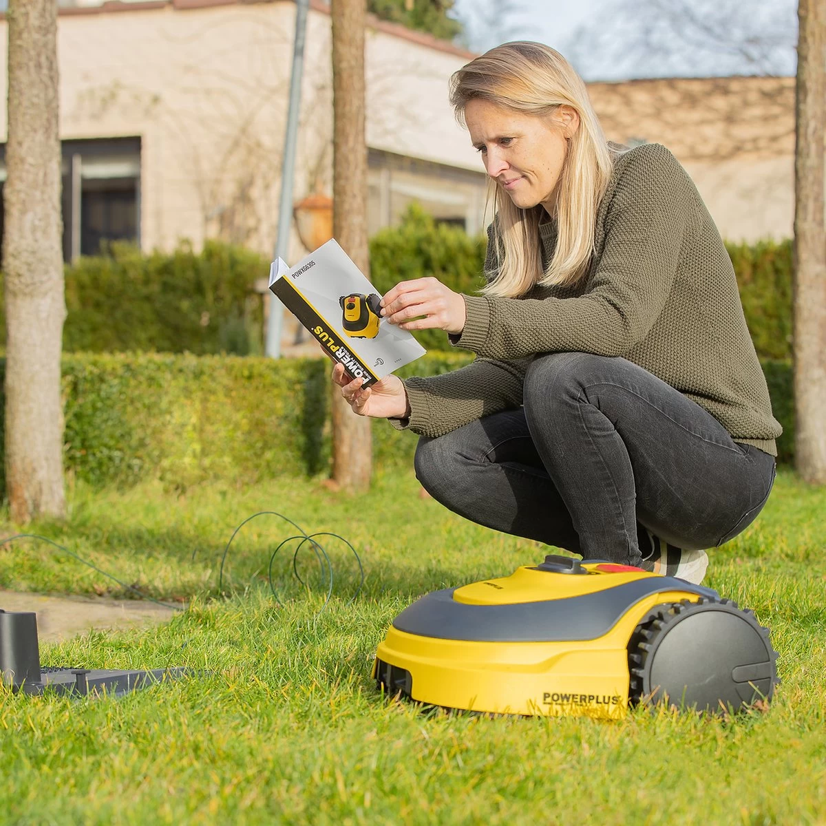 Powerplus POWXG6305 Robotmaaier - 18V - Voor Gazons Tot Ca. 500m² - Maaibreedte 180mm - Incl. Laadstation En Accessoires - Image 11