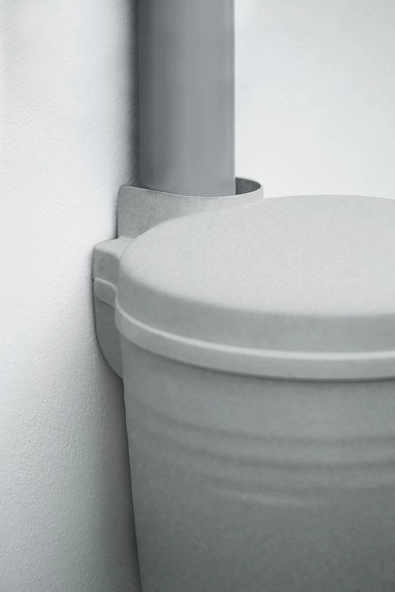 Elho Green Basics Rain Catcher 33 - Regenton Voor Balkonbuiten - Ø 33.5 X H 73.5 Cm - Grijs/Living Concrete - Image 3