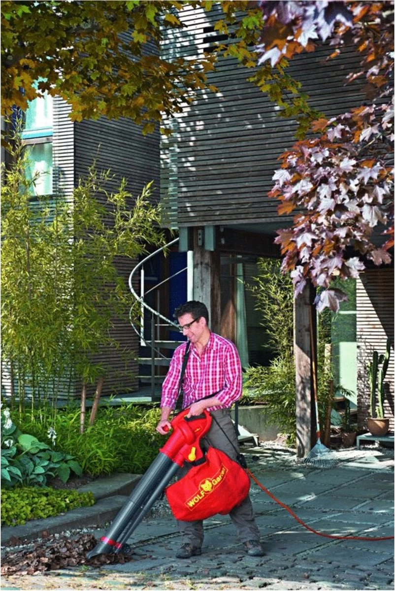 WOLF-Garten Elektrische Bladblazer LBV 2600 E - Motor 2600 Watt - Opvangzak 50 Liter - Reductie Ratio 10:1 - Image 3