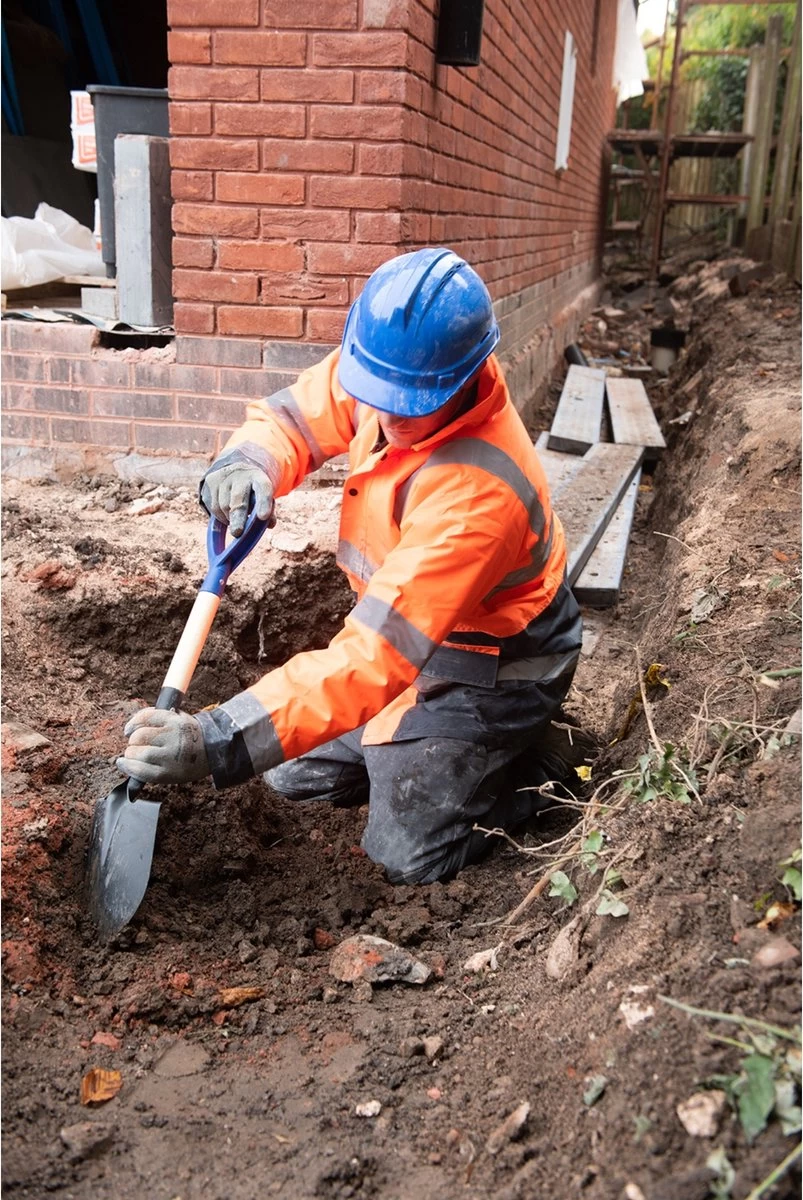 Silverline Mini Spade Met Ronde Kop En Houten Schacht - 70 Cm - Image 2